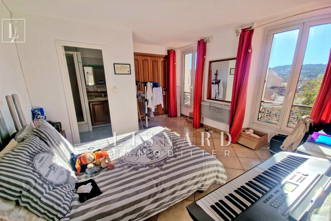 Villa in Centre, Vallauris, France 3 - 16844853