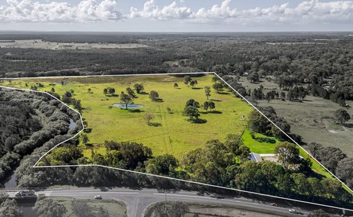 Farm Ranch in Peachester, Queensland, Australia 1