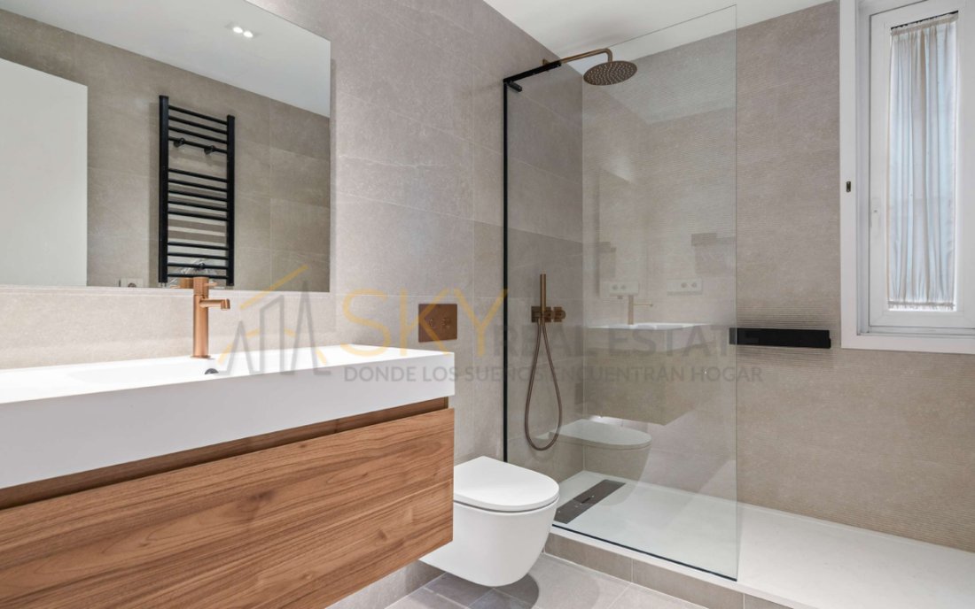 Apartment in Centro, Madrid, Spain 5 - 16848477