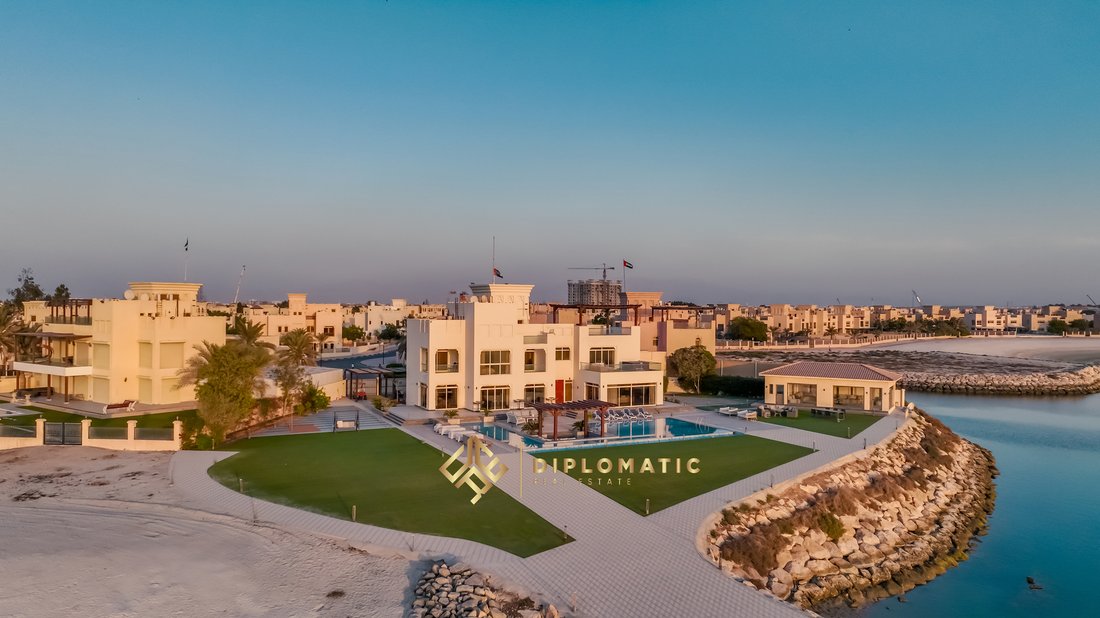 Villa in Al Hamra Village, Ras al-Khaimah Emirate, United Arab Emirates 4 - 16847347