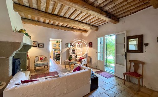 Absolute Tranquillity In The Heart Of The Countryside