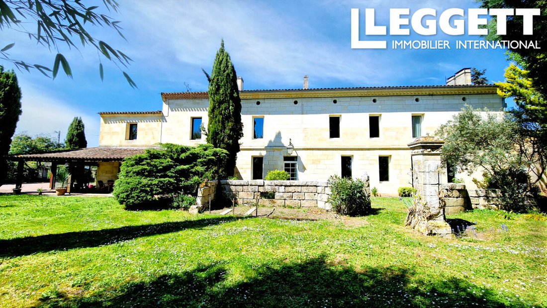 House in Saint-Sulpice-de-Faleyrens, Nouvelle-Aquitaine, France 1 - 15158807