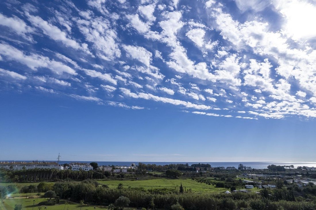 Penthouse in Cancelada, Estepona, Andalusia 1 - 16868328