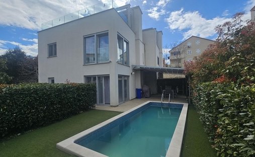 Apartment in Malinska, Primorje-Gorski Kotar County, Croatia 1
