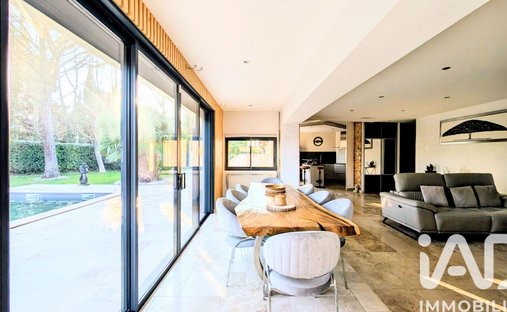 Castle Exceptional Residence Vaucluse Châteauneuf Du Pape