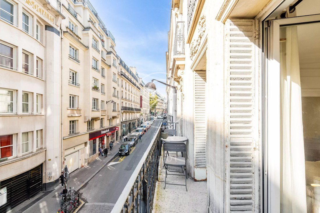 Apartment in Paris, Île-de-France, France 3 - 16533505