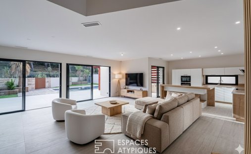 Castle for Sale in Narbonne, Occitanie, France