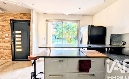 Castle Exceptional Residence Vaucluse Châteauneuf Du Pape