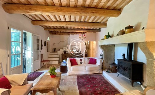 Absolute Tranquillity In The Heart Of The Countryside