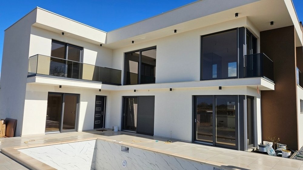 Villa in Privlaka, Zadar County, Croatia 2 - 16865711
