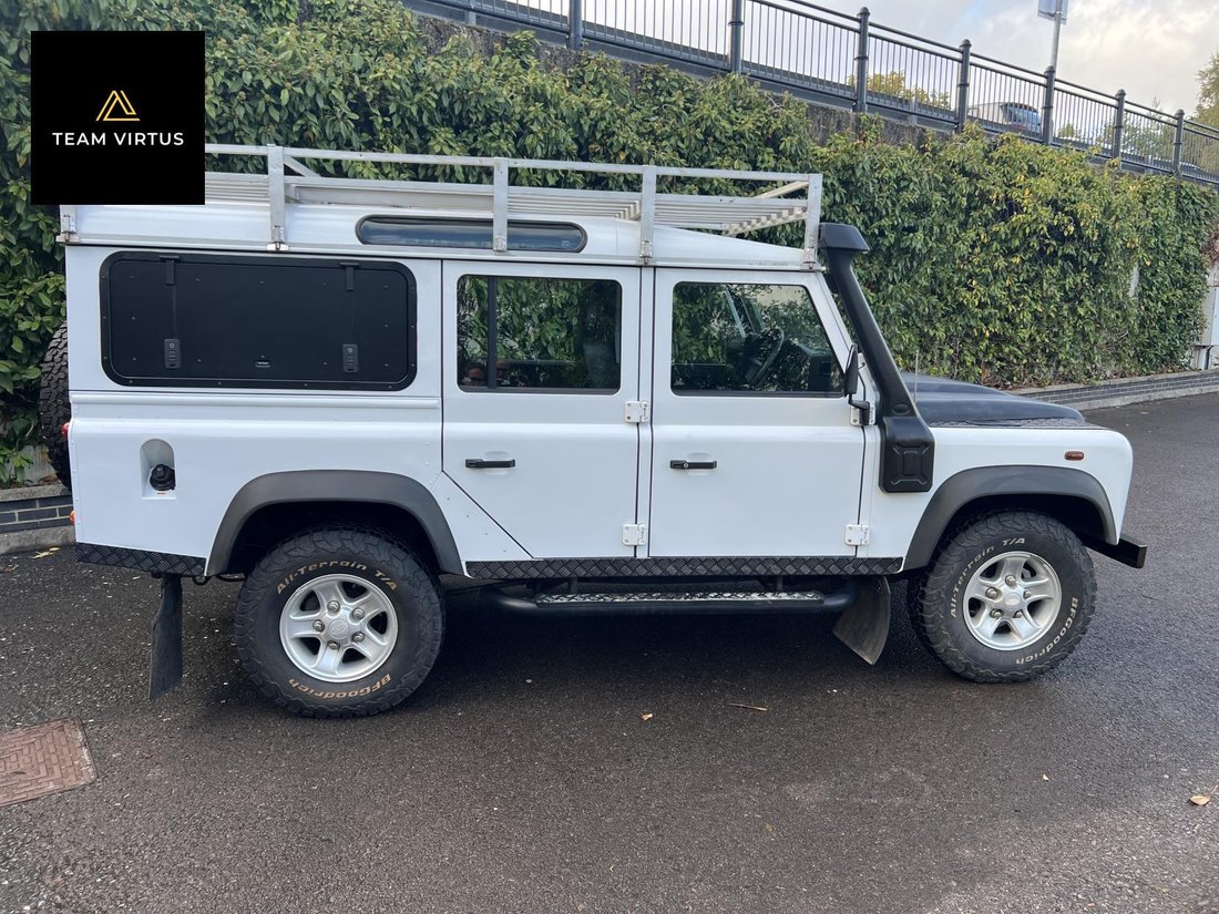 Suv in Pulborough, United Kingdom 4 - 16862910
