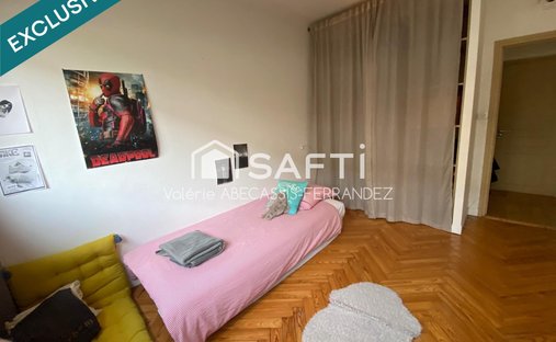 Castle for Sale in Toulouse, Occitanie, France