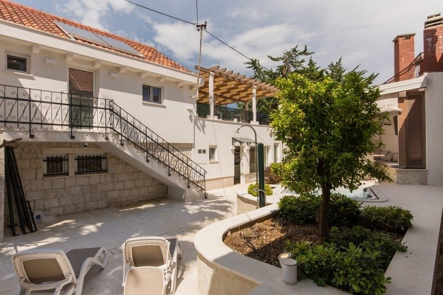 House in Split-Dalmatia County, Croatia 4 - 16865269