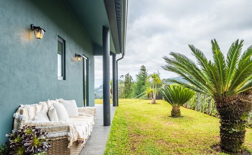 House in Se, Madeira, Portugal 1
