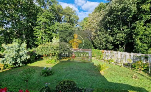 Castle for Sale in Challans, Pays de la Loire, France