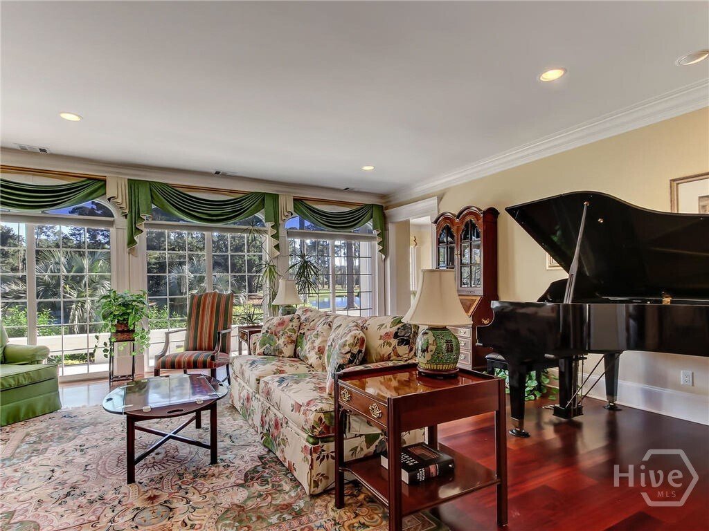 House in Savannah, Georgia, United States 4 - 16870181