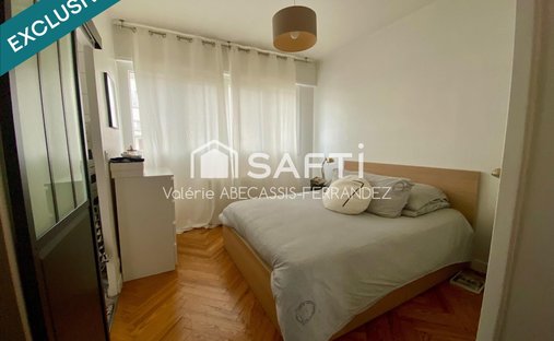 Castle for Sale in Toulouse, Occitanie, France