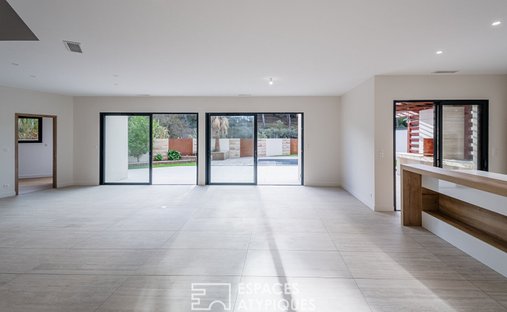 Castle for Sale in Narbonne, Occitanie, France