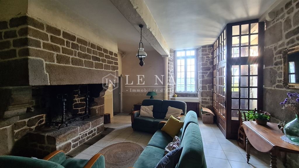 Estate in Saint-Hilaire-du-Harcouet, Normandy, France 5 - 14334830