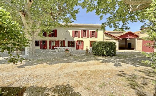 Estate in Vias, Occitania, France 1