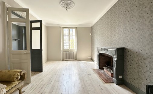 Castle for Sale in Dax, Nouvelle-Aquitaine, France