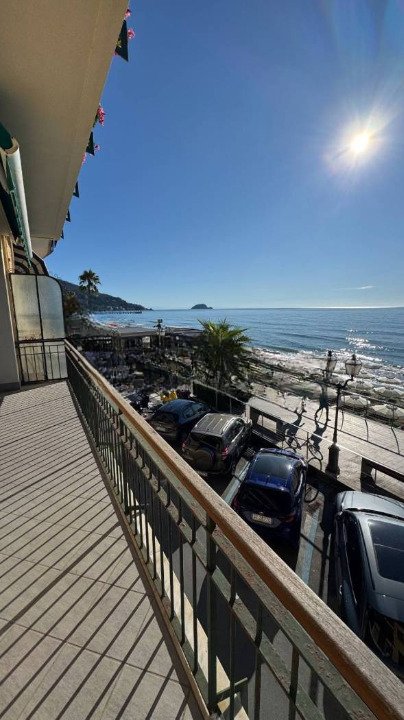 Apartment in Central Hill, Alassio, Liguria 4 - 16875440