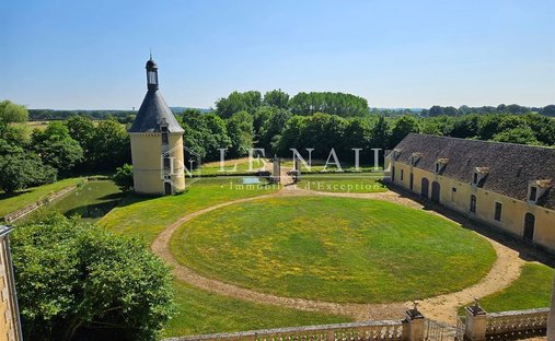 Early 19th Century Château In The Perche Sarthois