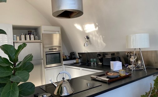 Vendée (85) 18th Century Listed Chateau Estate Of 42 Hectares