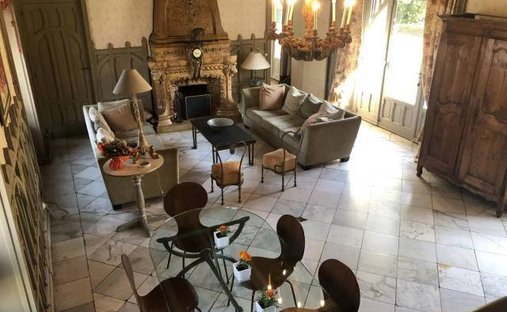 Seine Et Marne 19th Century Castle 4 Hectares Of Parkland