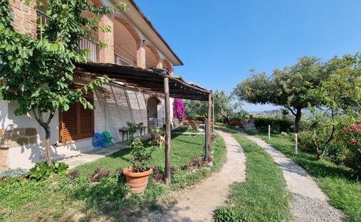 Country House in Magliano in Toscana, Tuscany, Italy 1