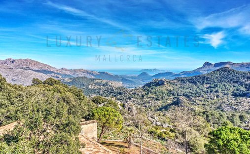 Finca in Pollenca, Balearic Islands, Spain 1