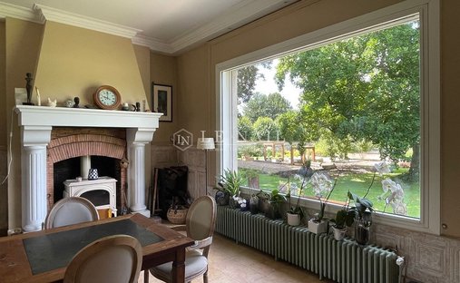 Castle for Sale in Meaux, Île-de-France, France