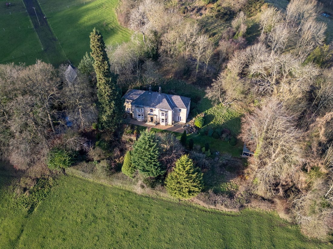 House in Derbyshire, England 5 - 16854146