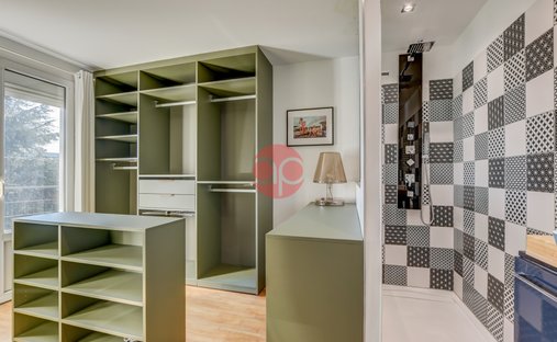 Castle for Sale in Toulouse, Occitanie, France