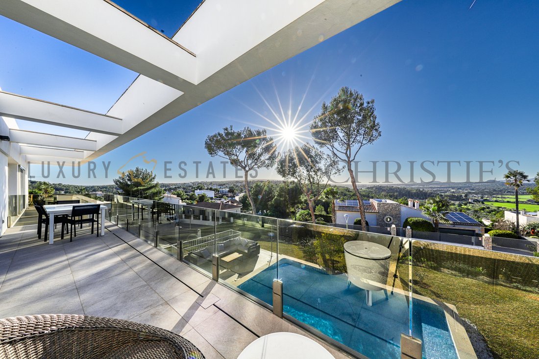Villa in Portals Nous, Calvia, Balearic Islands 1 - 16880441