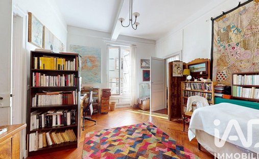 Early 20th Century Character Château In The Heart Of The Quercy Blanc