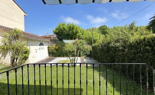 Castle for Sale in Dax, Nouvelle-Aquitaine, France