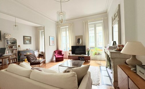 A 19th Century Hotel Château, Restaurant And Outbuilding In Two Hectares Of Grounds Near