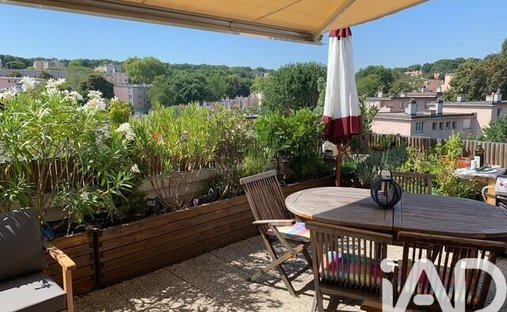 Apartment in Houssières, Châtenay-Malabry, France 1