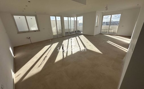 Penthouse in Gzira, Malta 1