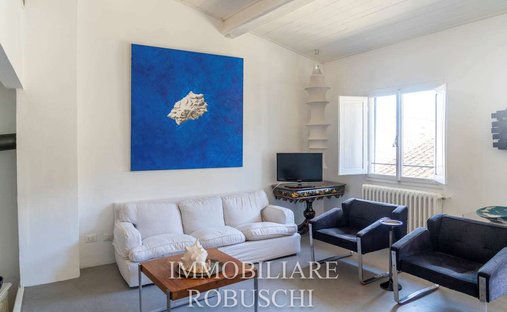 Castle for Sale in Florence, Tuscany, Italy