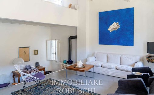 Castle for Sale in Florence, Tuscany, Italy