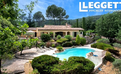 House in Cotignac, Provence-Alpes-Côte d'Azur, France 1