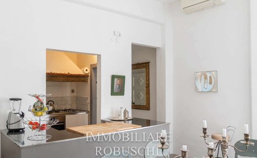 Castle for Sale in Florence, Tuscany, Italy