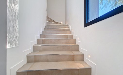 Castle for Sale in Narbonne, Occitanie, France