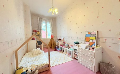 A 19th Century Hotel Château, Restaurant And Outbuilding In Two Hectares Of Grounds Near