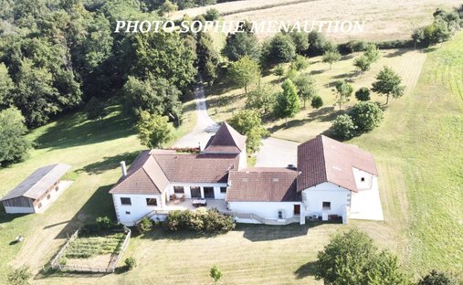 Castle for Sale in Dax, Nouvelle-Aquitaine, France