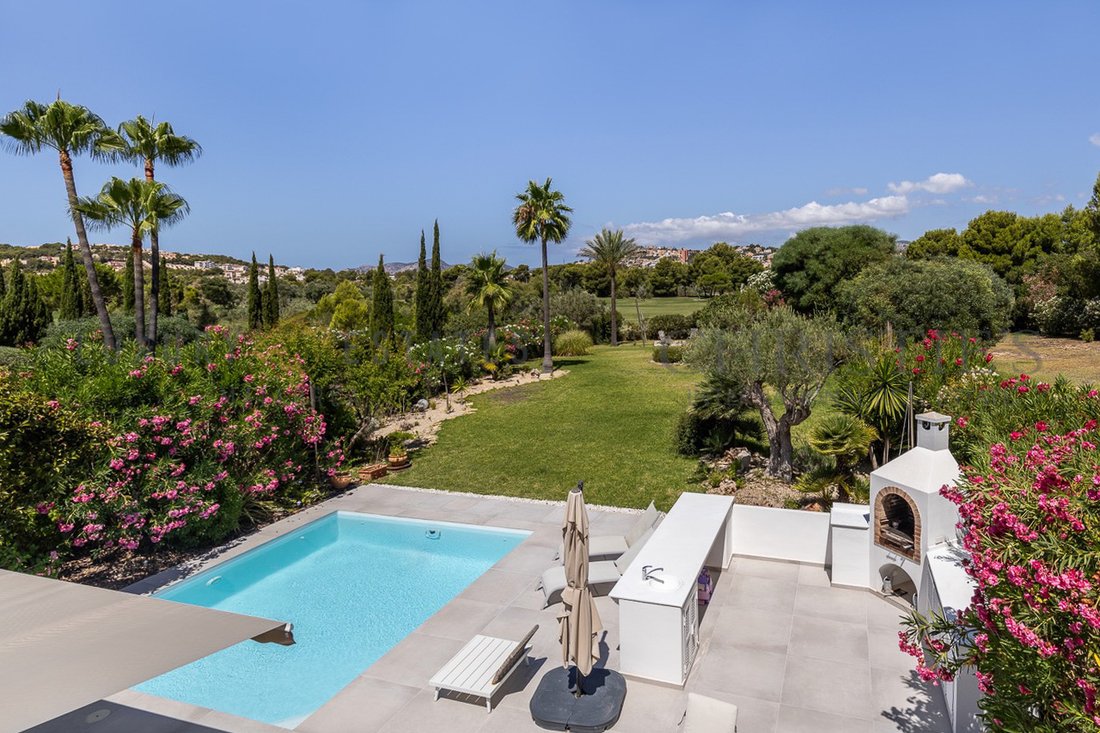 Villa in Santa Ponsa, Balearic Islands, Spain 1 - 16880694
