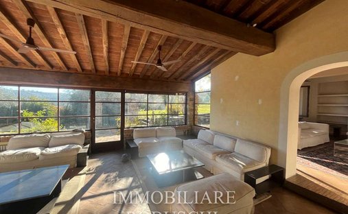 Castle for Sale in Florence, Tuscany, Italy