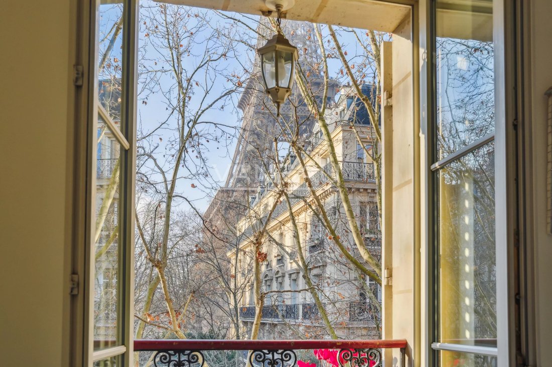 Apartment in Gros Caillou, Paris 7e Arrondissement, Paris 4 - 16221726